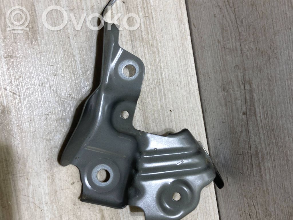 BMW 1 F70 Supporto di montaggio del parafango 