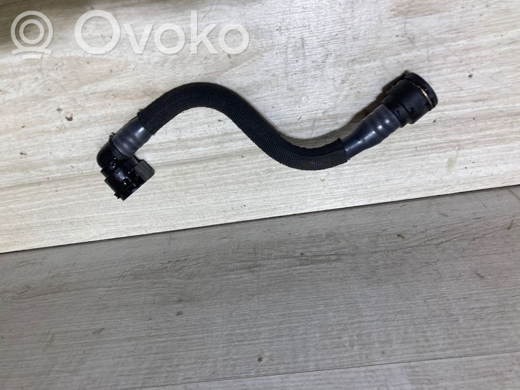 BMW 1 F70 Engine coolant pipe/hose 