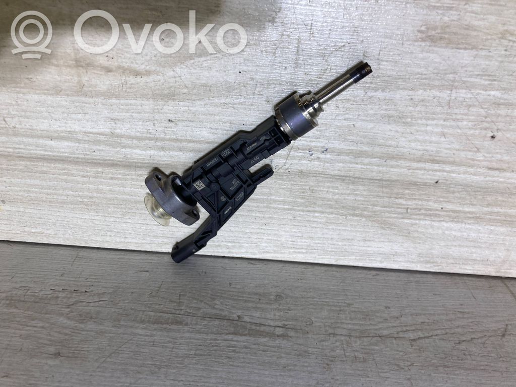 BMW 1 F70 Inyector de combustible 