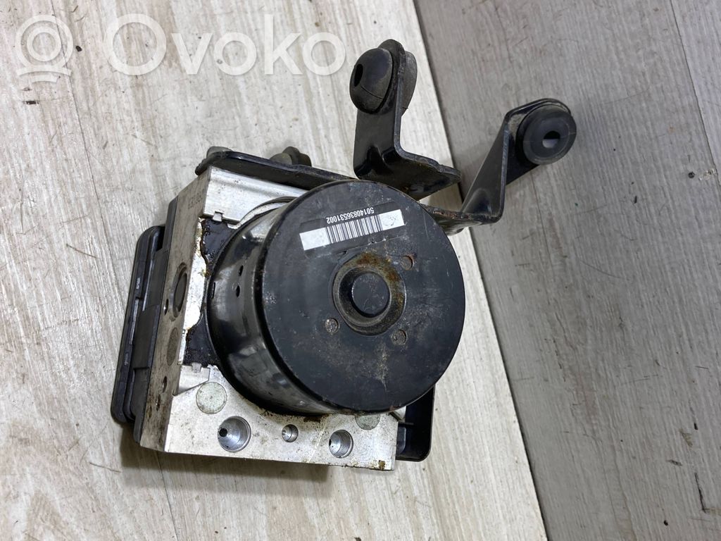 Ford Kuga II ABS-pumppu 