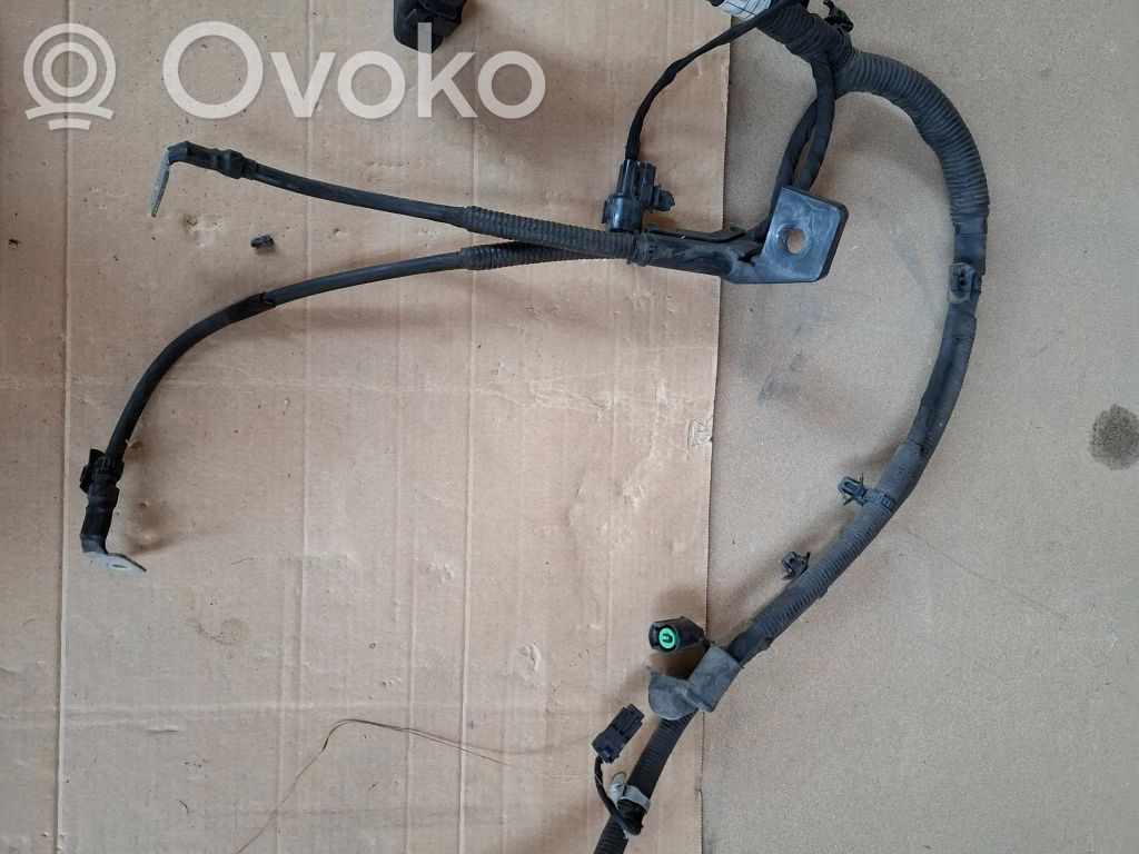KIA Ceed Plusa vads (akumulatora) 
