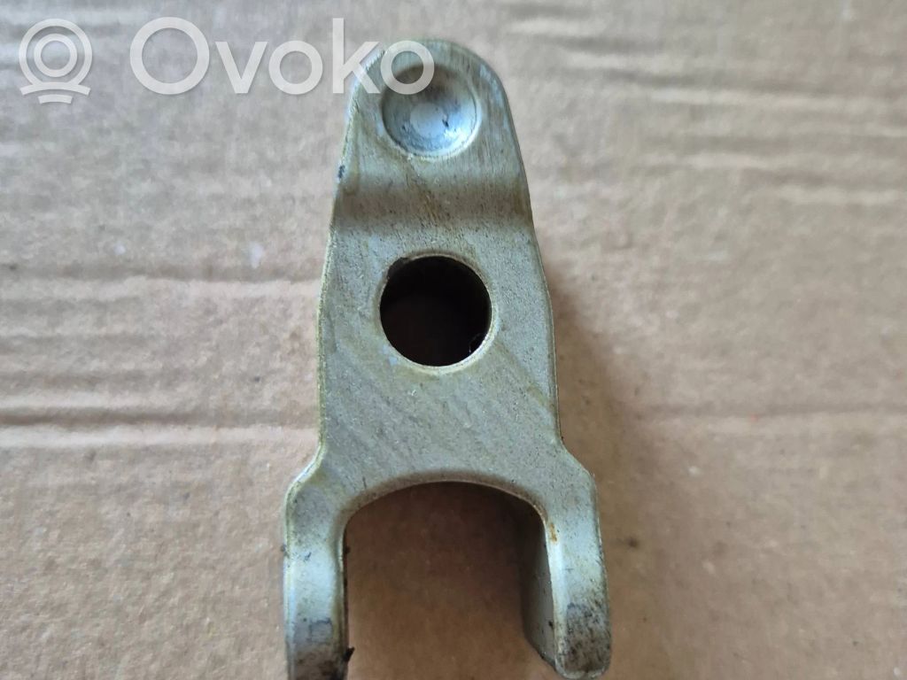 Fuel Injector clamp holder