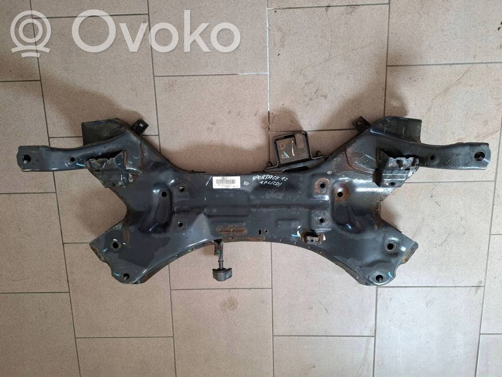 KIA Sportage Priekinis traversas 