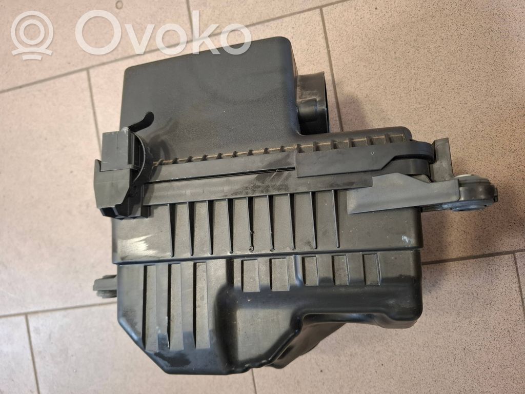 KIA Ceed Air filter box 