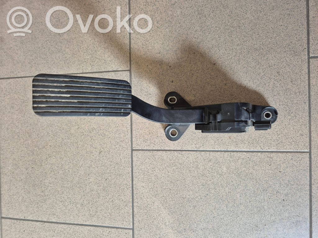 Hyundai i30 Accelerator throttle pedal 