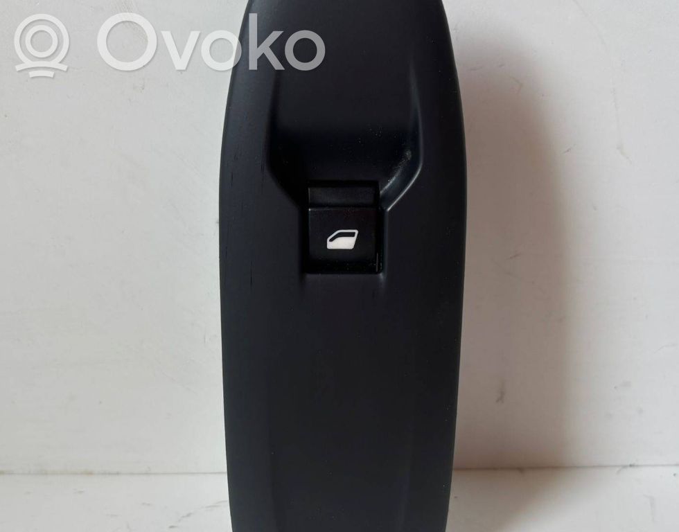 Peugeot 2008 I Electric window control switch 