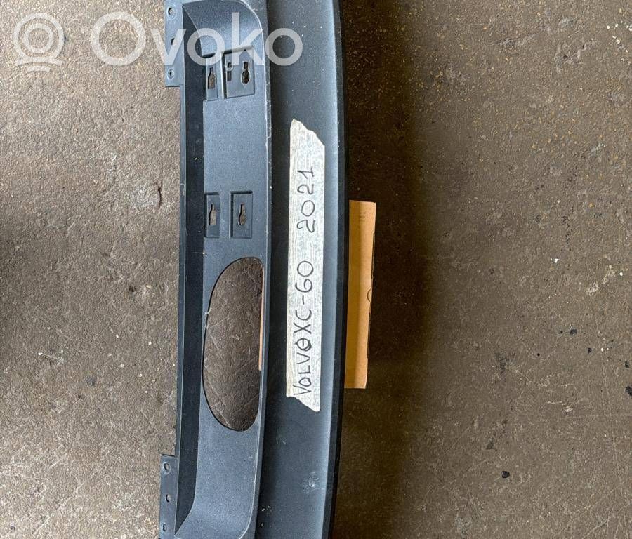 Volvo V60 Apakšējā bampera daļa 
