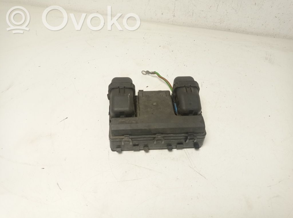 Ford Mondeo MK V Fuse module 
