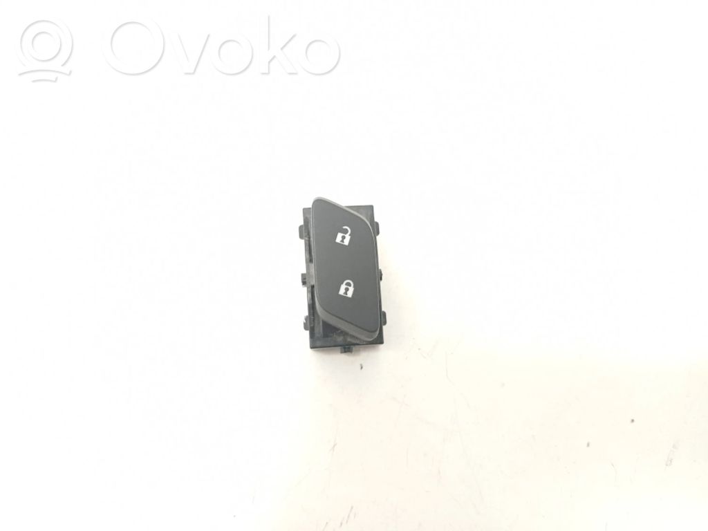 Opel Astra K Botón interruptor de bloqueo de puertas 