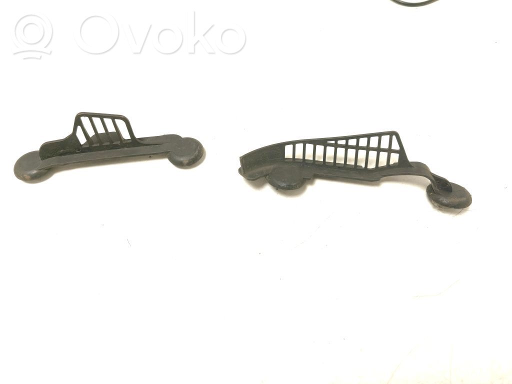 BMW 1 F20 F21 Rivestimento del tergicristallo 