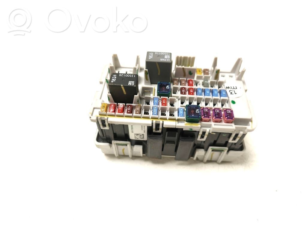 Módulo de fusible   33172518