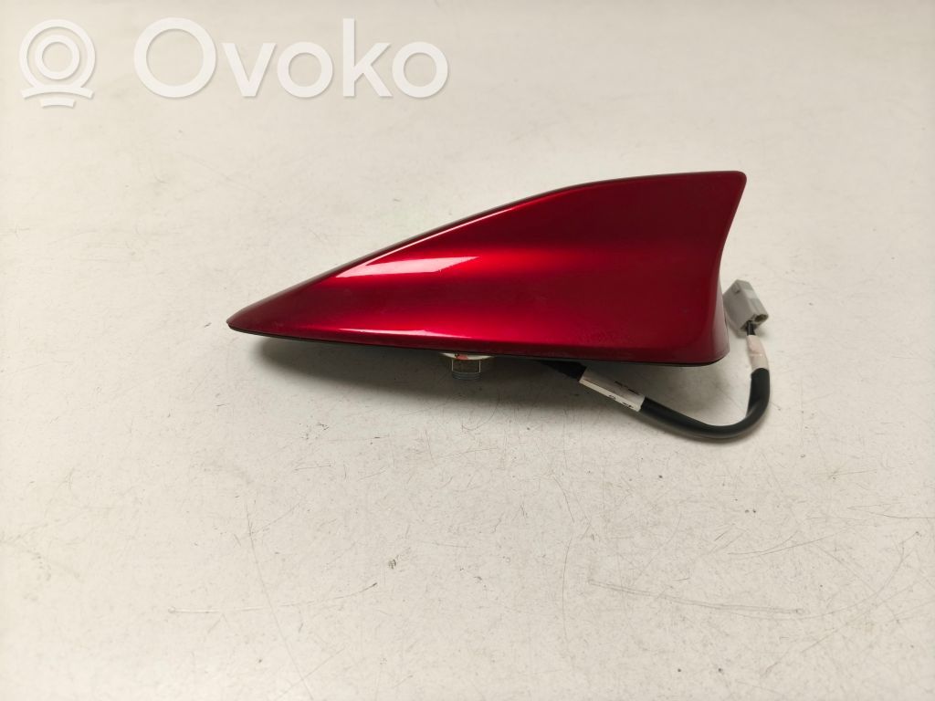 Mazda CX-3 Antena aérea GPS 