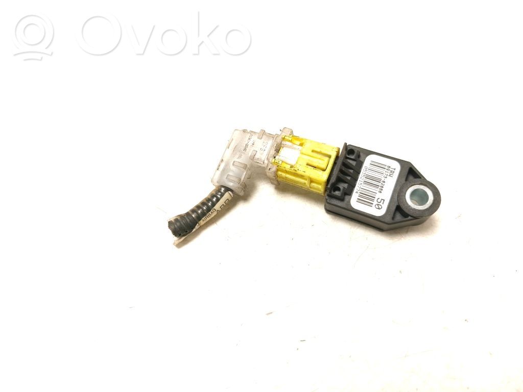 Toyota Avensis T270 Airbagsensor Crashsensor Drucksensor 