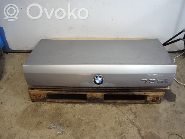 Tailgate/trunk/boot lid