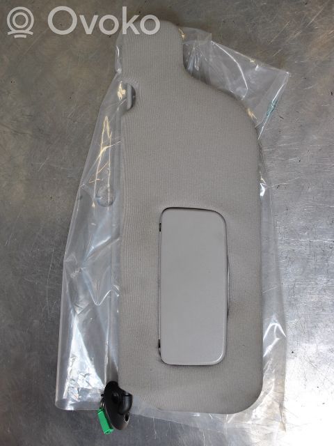 Sun visor