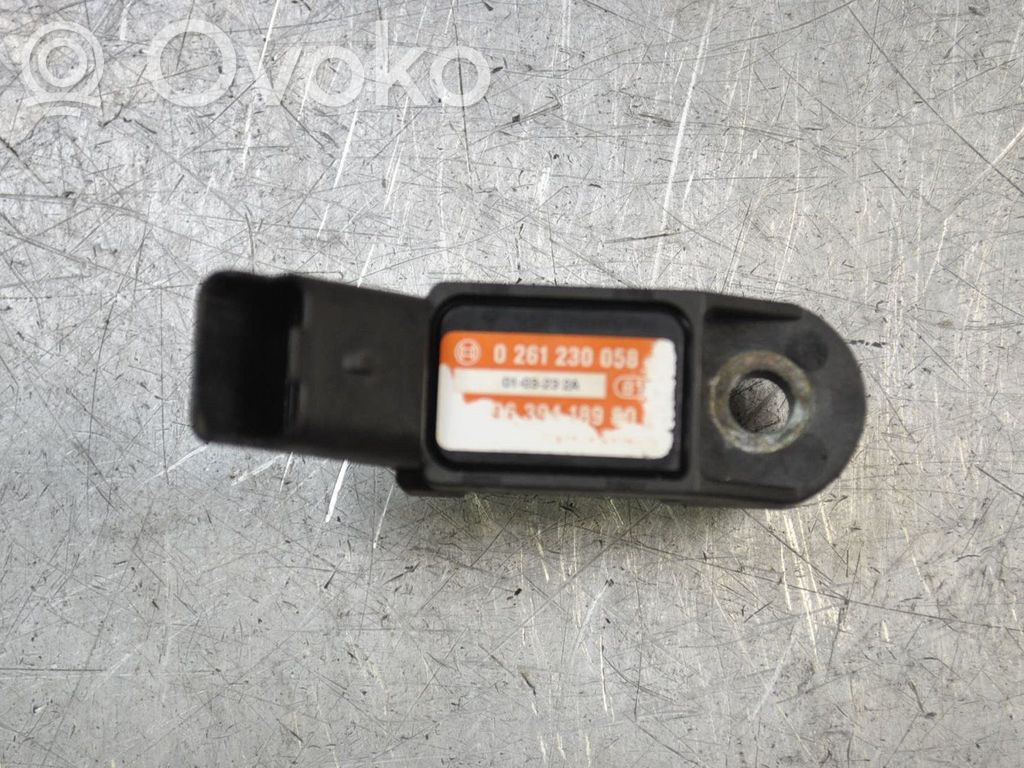 Air pressure sensor   0261230058