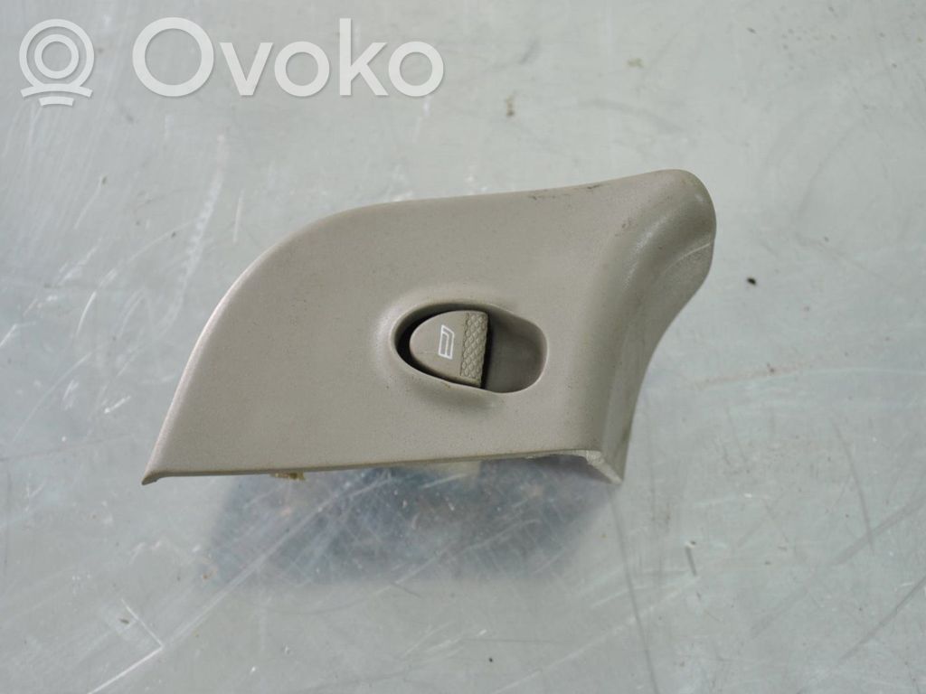 Interruptor del elevalunas eléctrico   5STIFT