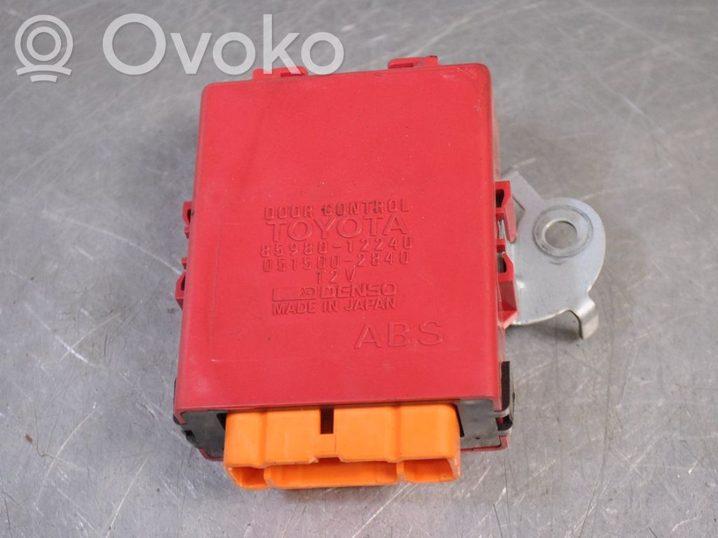 Toyota Corolla E110 Unité de commande / module de verrouillage centralisé porte 