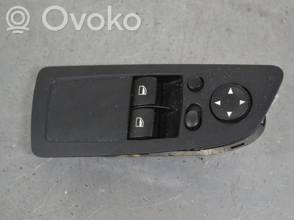 Elektrisko logu slēdzis   697018402