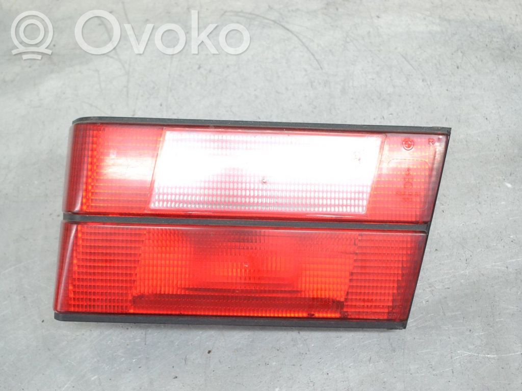 Tailgate rear/tail lights