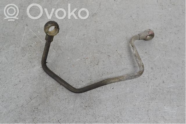 Coolant pipe/hose
