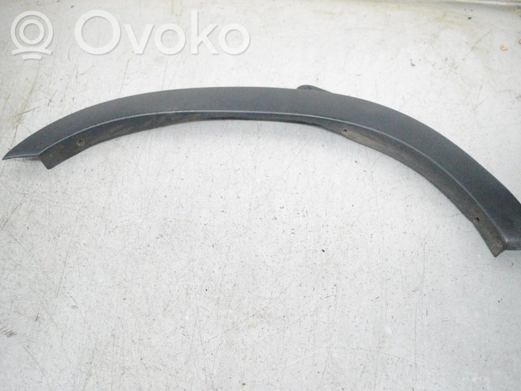 Front arch trim   7701692570