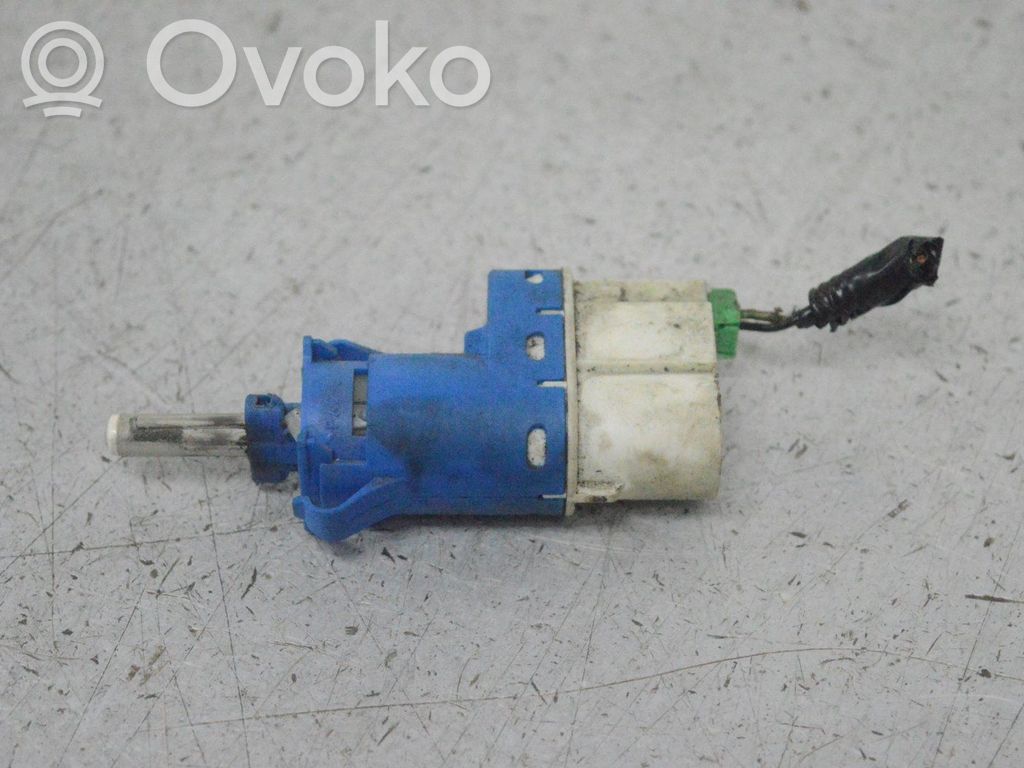 Brake pedal sensor switch   3M5T9C812AC