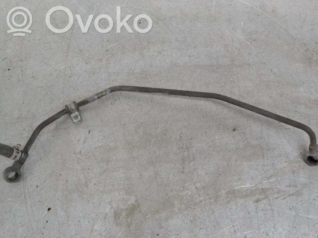 Coolant pipe/hose