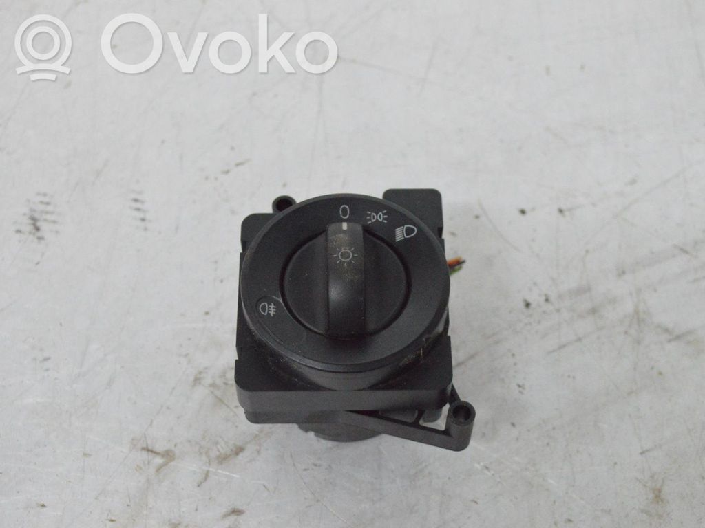 Interruptor de luz   9065450104,2E0959561K