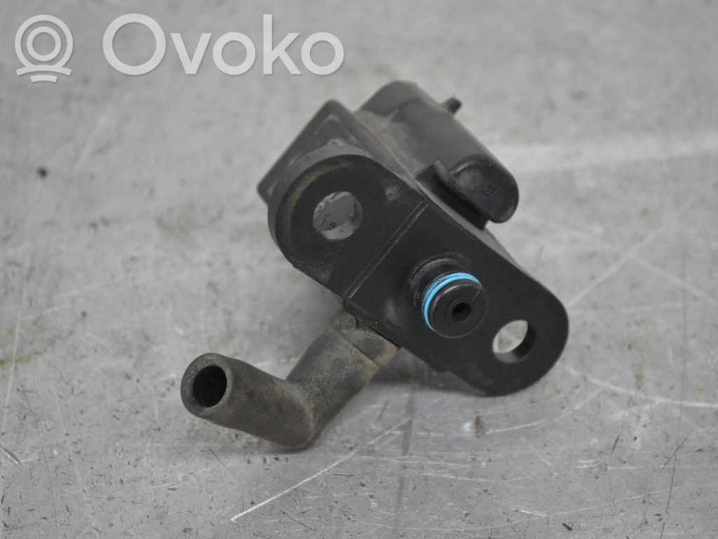 Abgastemperatursensor   1997258