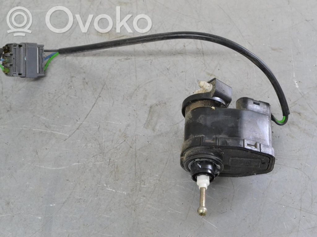 Headlight level adjustment motor   4094967