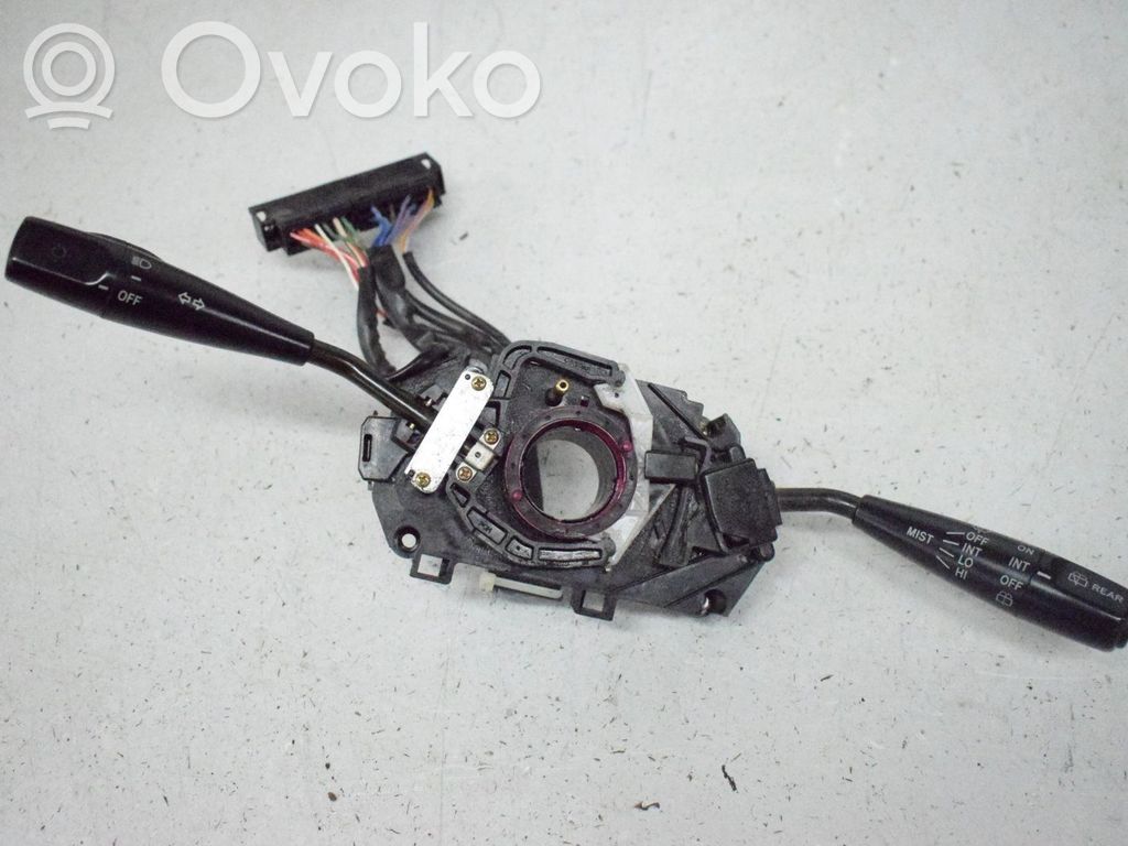 Toyota Corolla E110 Rokturu komplekts 