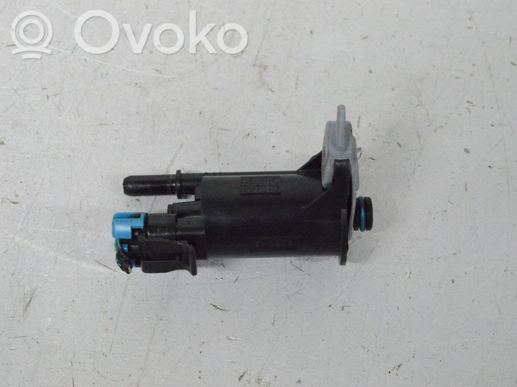 Chevrolet Silverado Muu moottoritilan osa 