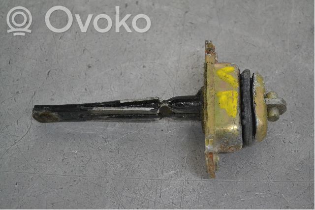 Etuoven pidätin
