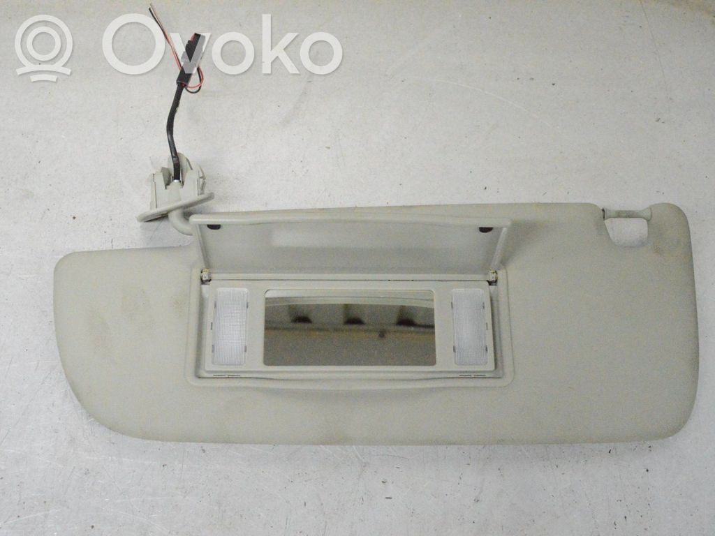 Sun visor