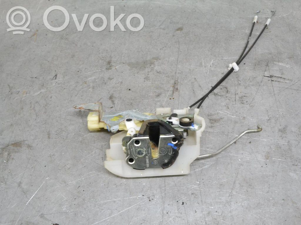 Isuzu D-Max Rear door lock 