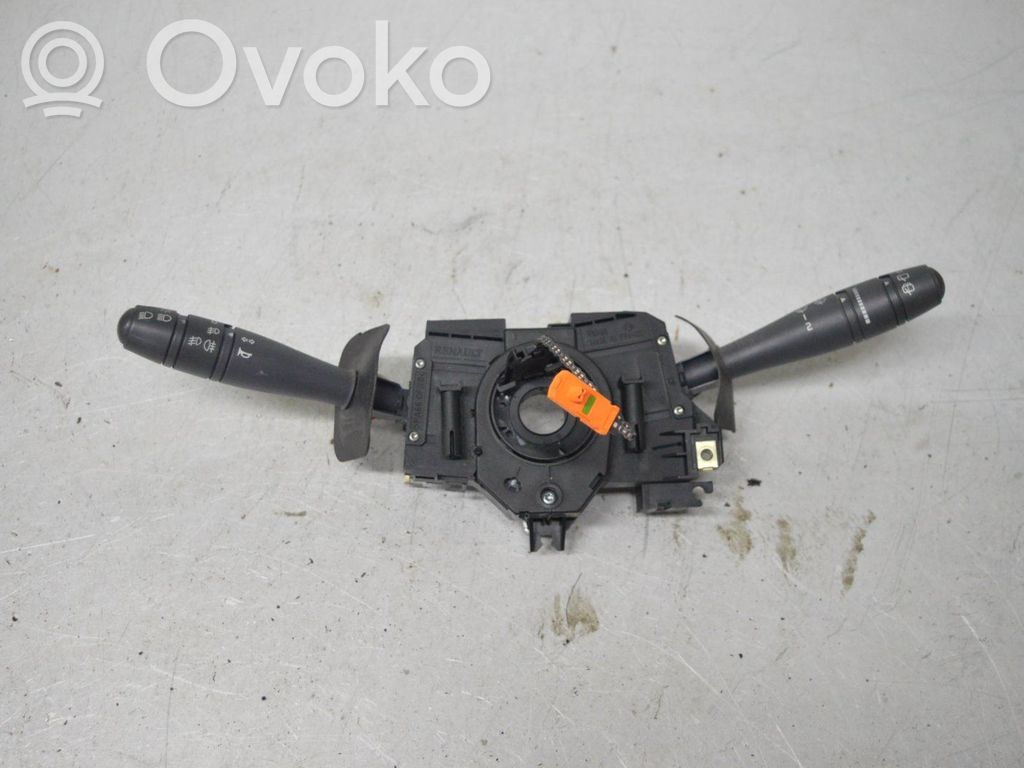 Renault Clio II Wiper turn signal indicator stalk/switch 