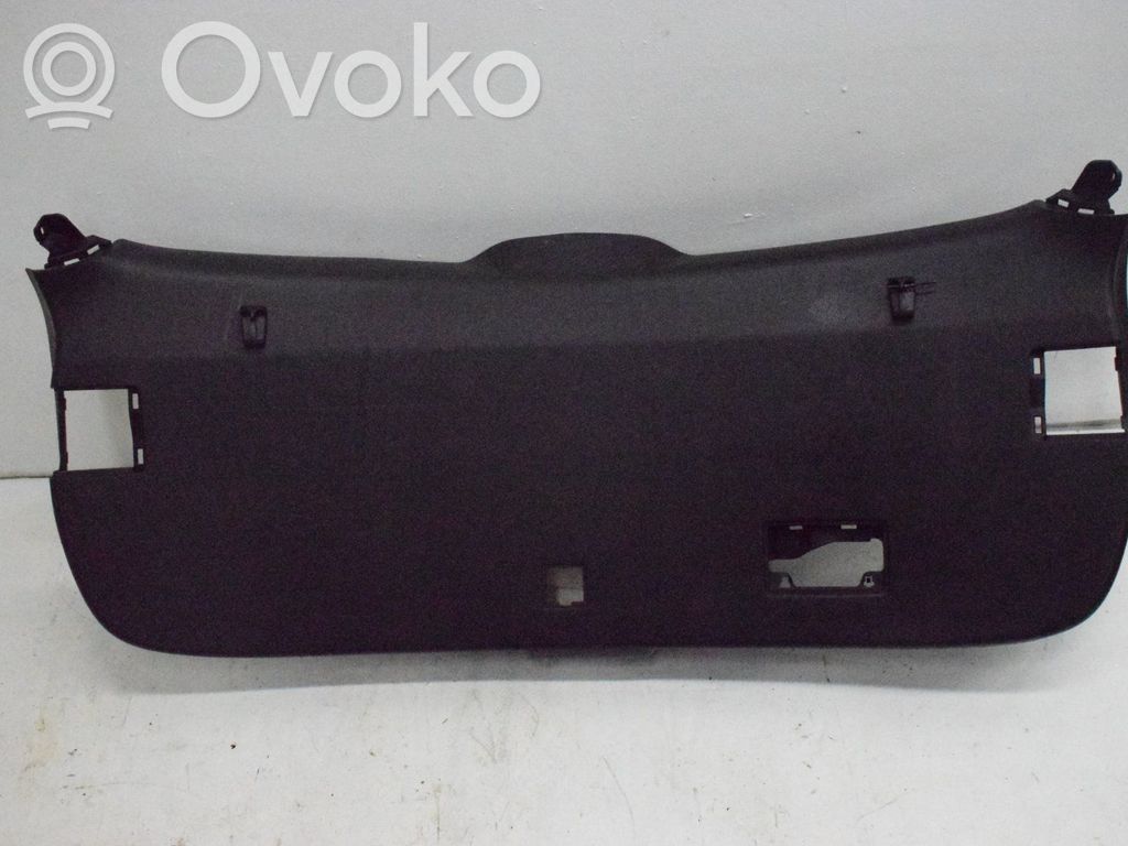 Tailgate/boot lid cover trim   GS2A68960