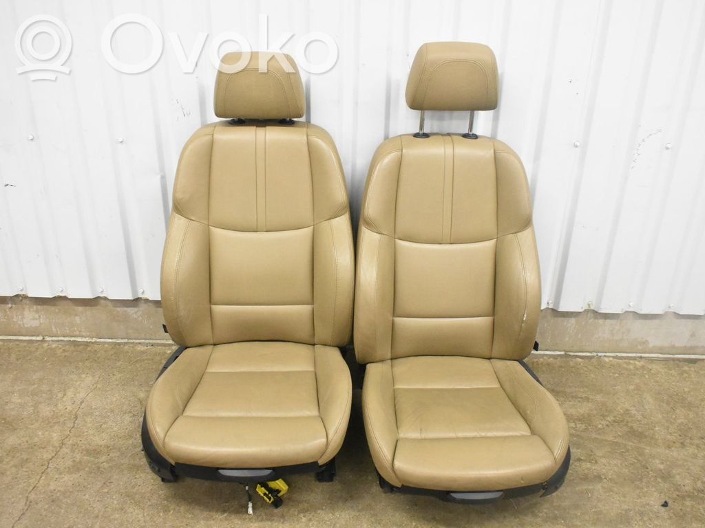 Seat set   LJUSTSKINN