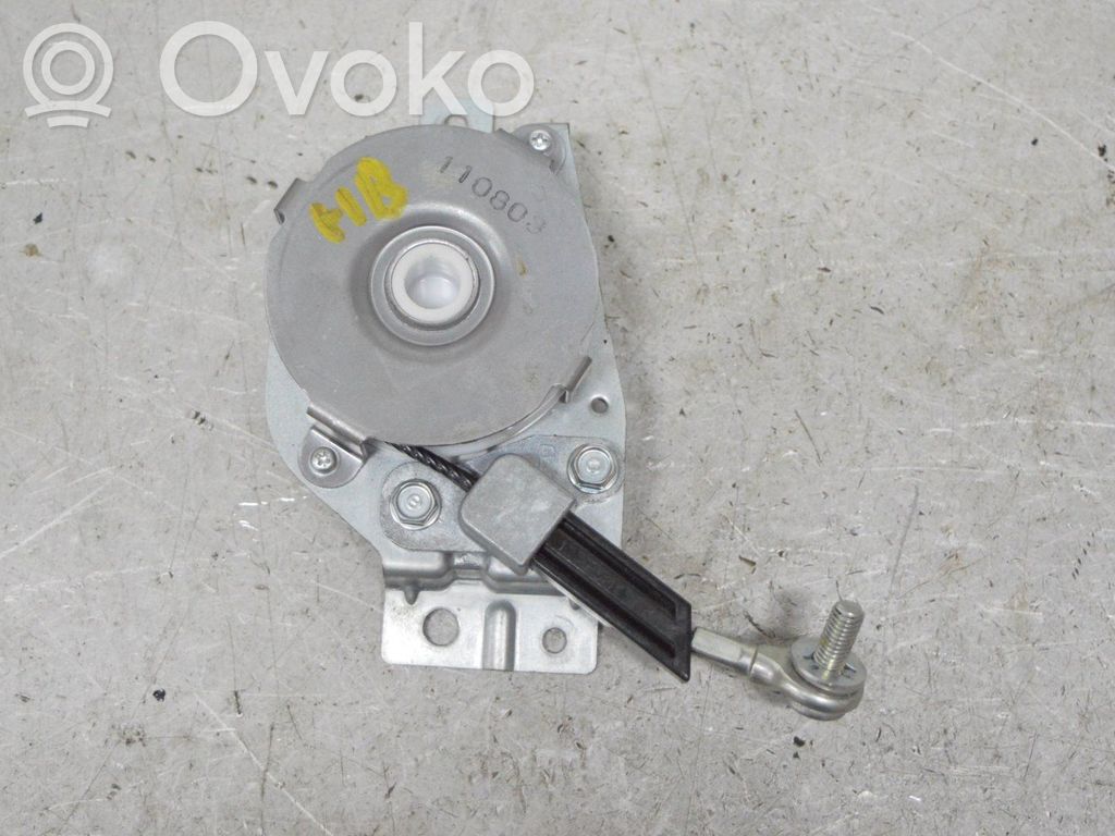 Tailgate/trunk/boot hinge   110803
