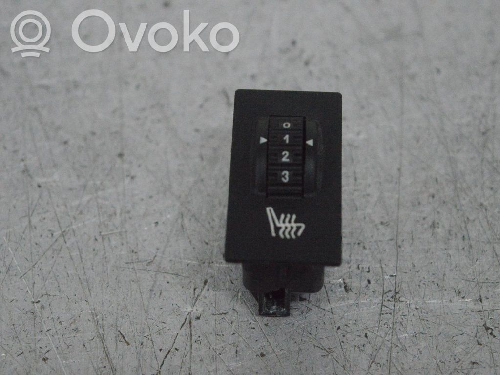 Citroen C5 Seat heating switch 