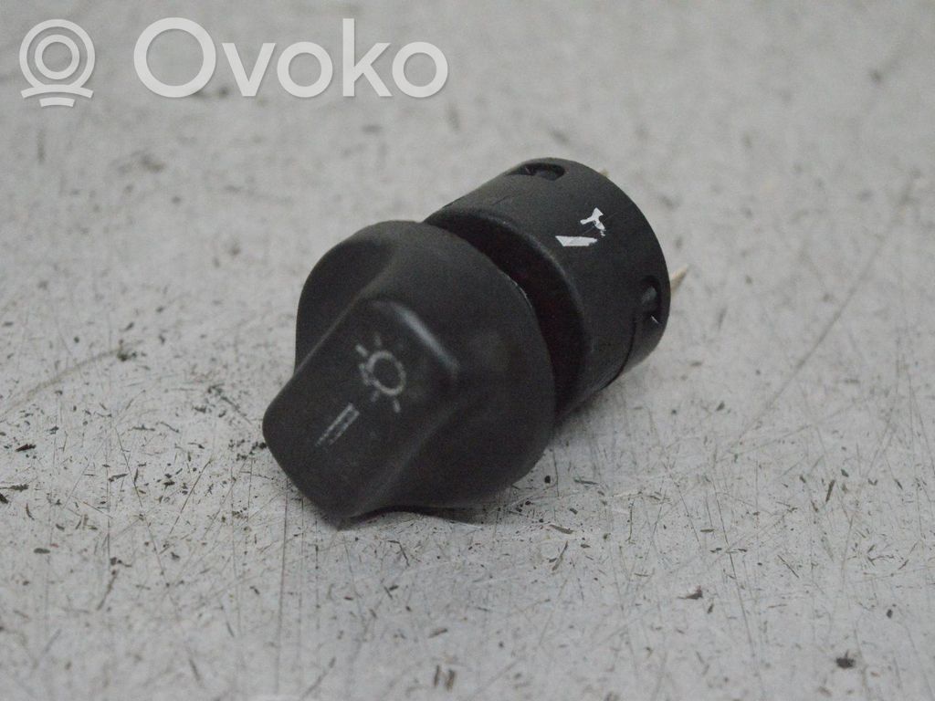 Light switch   1362697