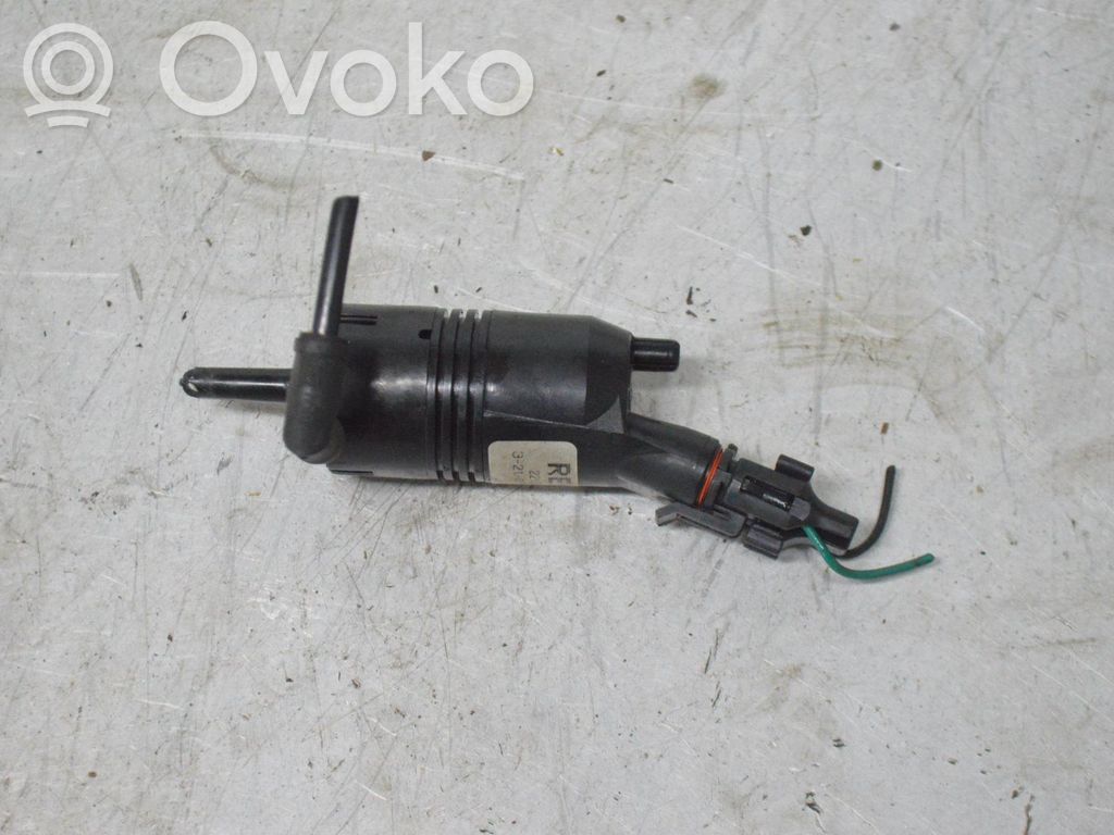 Windscreen/windshield washer pump   22137640
