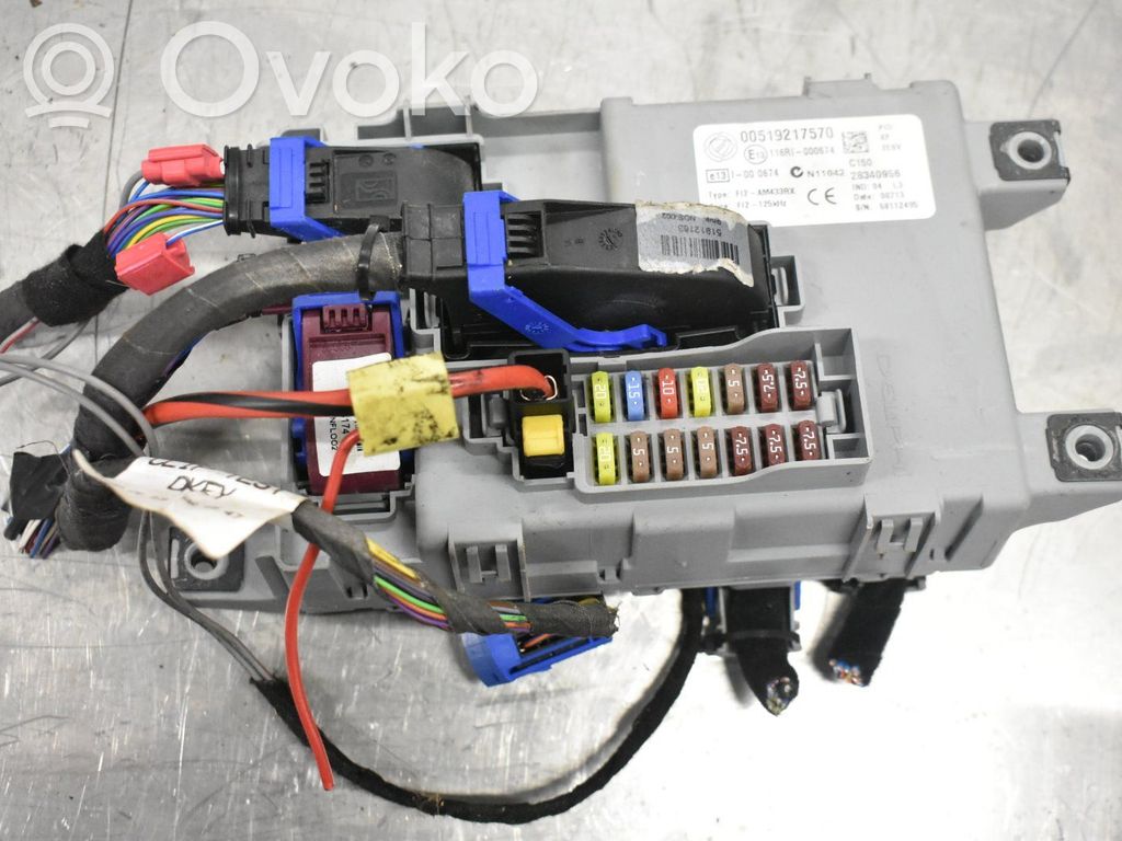 Opel Combo D Fuse module 