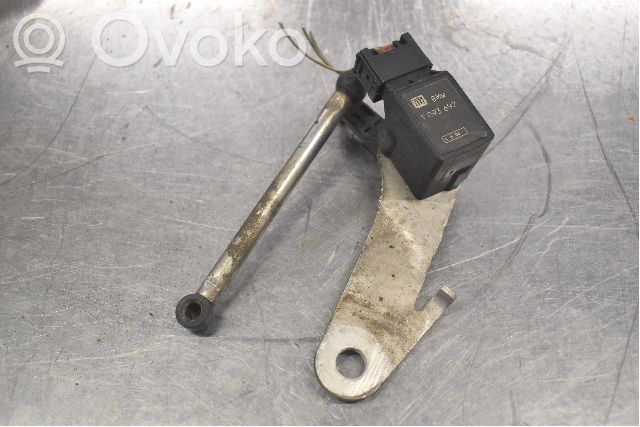 Headlight/headlamp level sensor   1093697