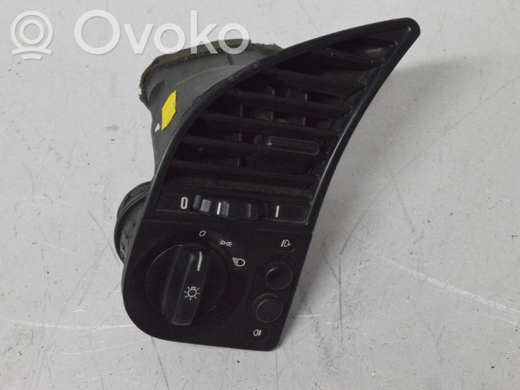 Light switch   613113870519