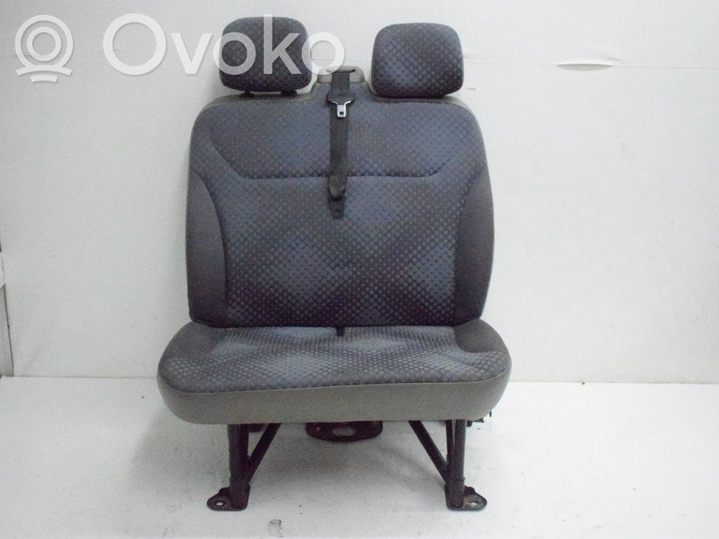 Renault Trafic II (X83) Kaksoisetuistuin 