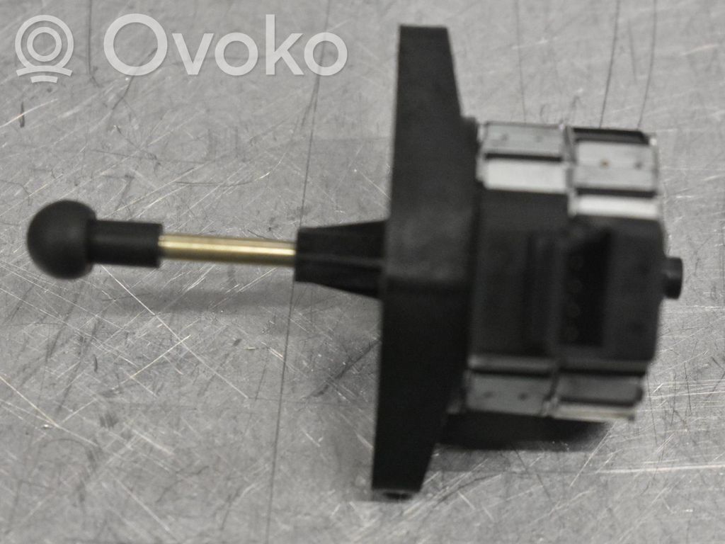 BMW 3 E92 E93 Headlight level adjustment motor