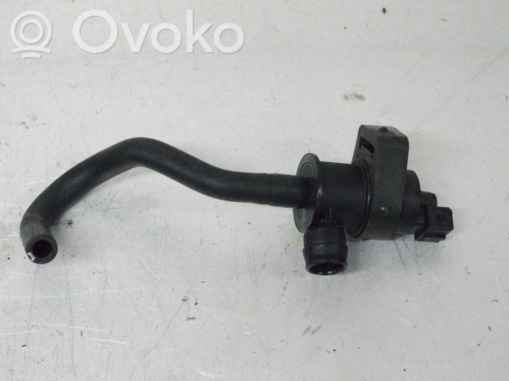Volvo S80 Válvula de vacío 