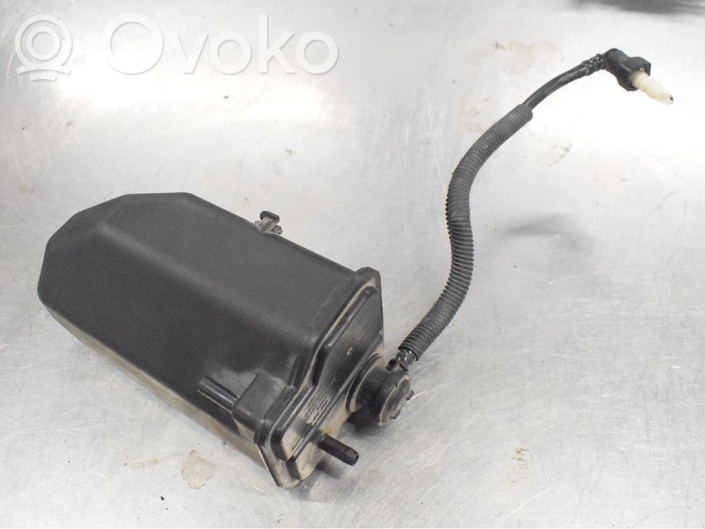 Volkswagen Golf V Serbatoio a carbone attivo per il recupero vapori carburante